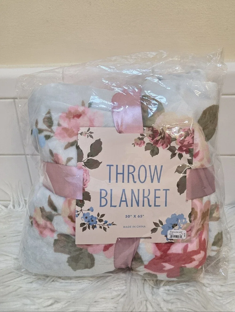 Francesca's Floral Blue And Pink Throw Blanket - Soft Floral Design